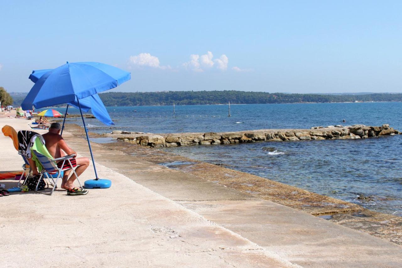 Apartments With A Swimming Pool Novigrad - 7078 외부 사진