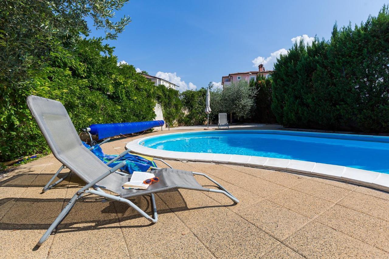 Apartments With A Swimming Pool Novigrad - 7078 외부 사진